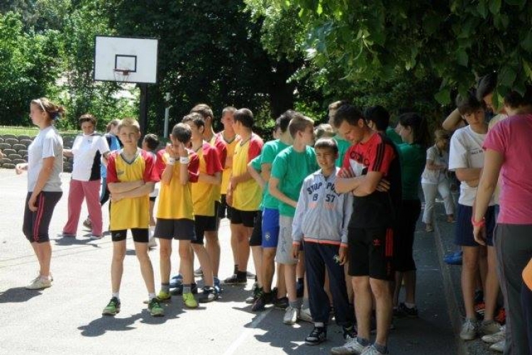 Kis iskolák atlétika versenye