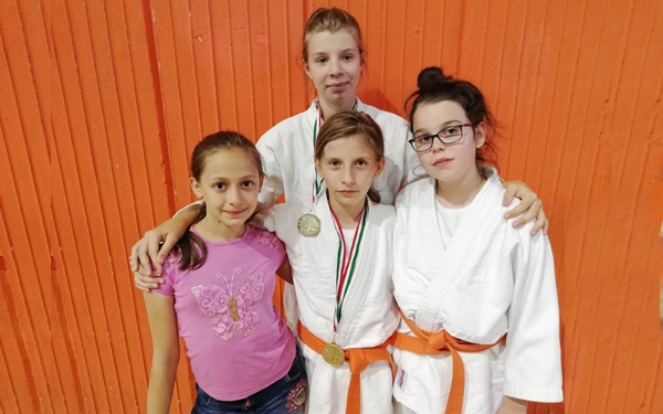 Dombóvári aranyérem a Judo Diákolimpia országos döntőjén