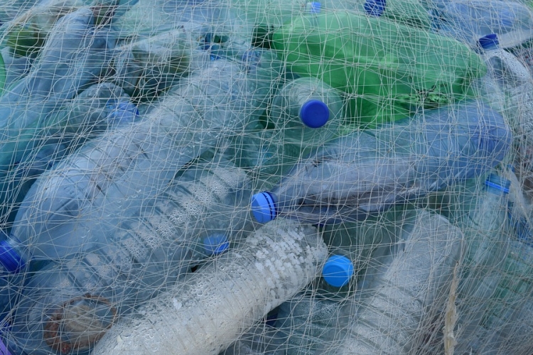 Műanyagok újrahasznosítása érdekében írtak alá európai szintű nyilatkozatot