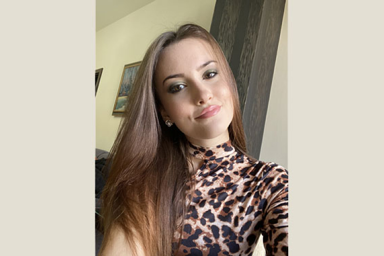 A dombóvári Csuti Jázmin Petra képviseli Tolna megyét a Miss Hungary 2022-es döntőjében