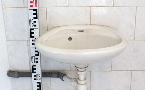 Nyilvános WC-ből lopott csaptelepeket egy dombóvári férfi