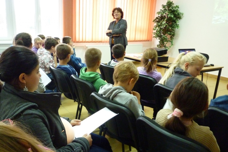 Ősz az irodalomban címmel tartott előadást Markovits Magdolna a kaposszekcsői Közösségi Házban