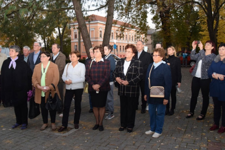 A háborúkban elesettek előtt tisztelegtek