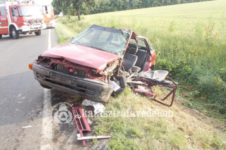 Frontális karambol a 61-es úton