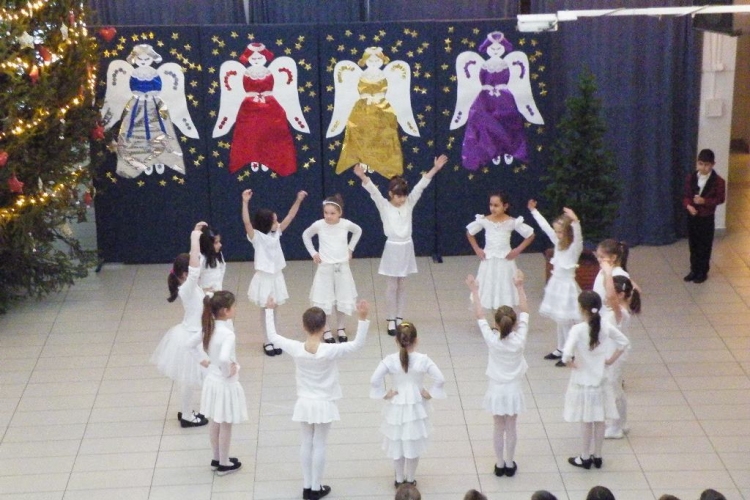 Advent és karácsony a Dombóvári Belvárosi Általános Iskolában