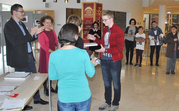 Dombóvári siker a diák fotópályázaton