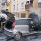 Kigyulladt egy autó Dombóváron 