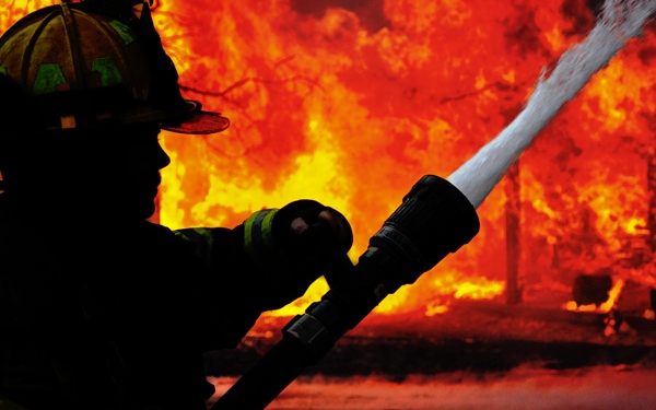 Két tűzesethez vonultak a dombóvári tűzoltók péntek hajnalban 
