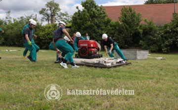 Megyei tűzoltóverseny Dombóváron 