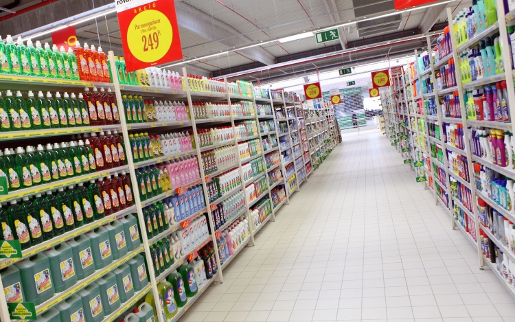 A forintgyengülés egy ideig vonzza a külföldieket