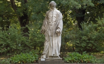 Megújul a dombóvári Kossuth-szobor 