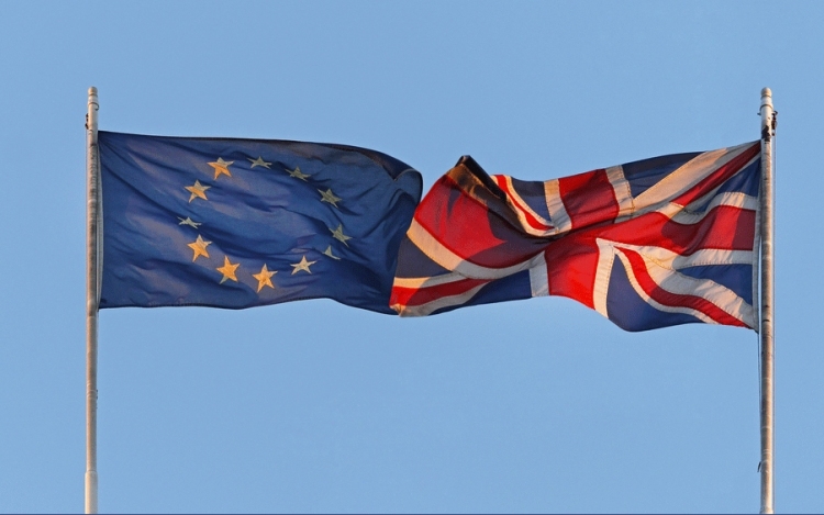 Tusk: 30 százalékos esély is lehet arra, hogy Nagy-Britannia EU-tag marad