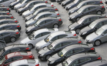 Túljutott a mélyponton az európai autópiac