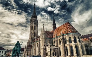 A magyarság túlélésének jelképe a Mátyás-templom