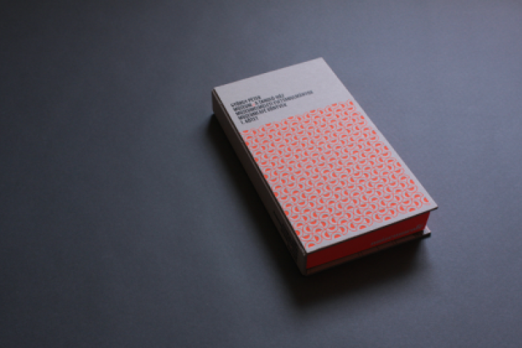 Rangos dizájndíjat kapott egy magyar könyv