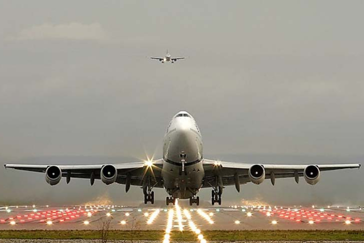 Németh Lászlóné: Hévíznek nemzetközi repülőtérre van szüksége