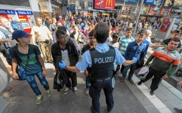 Németországban elérte a 200 ezret az idén érkezett menedékkérők száma