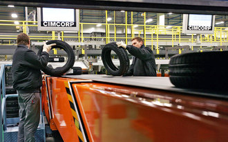 A VDSZ örül a Hankook gumiabroncsgyár bővítésének, de aggódik a dolgozók jogaiért