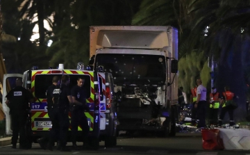 Nizzai terrortámadás - Szakértők: nincsenek megfelelő válaszlépések