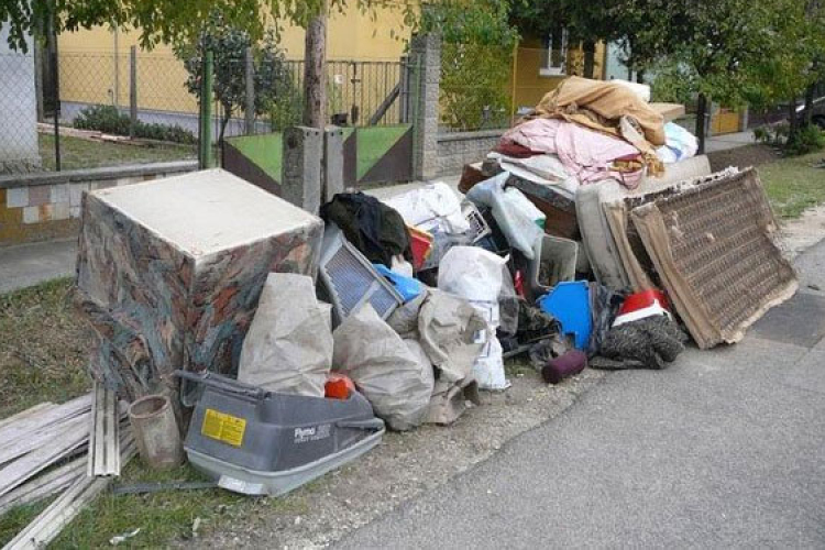 Lomtalanítási akció Dombóváron
