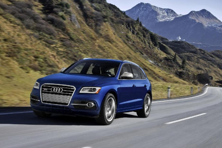 354 lóerős benzinmotort kap az Audi SQ5