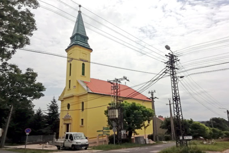 A dombóvári református templom rekonstrukciója június végére fejeződik be