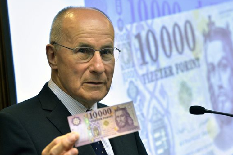 Megújulnak a bankjegyek