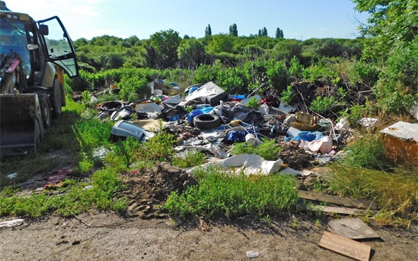 A jövőben is fokozottan fellépnek Dombóváron a hulladékot illegálisan elhelyezőkkel szemben