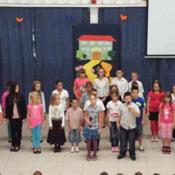 Évnyitó a Dombóvári Belvárosi Általános Iskolában