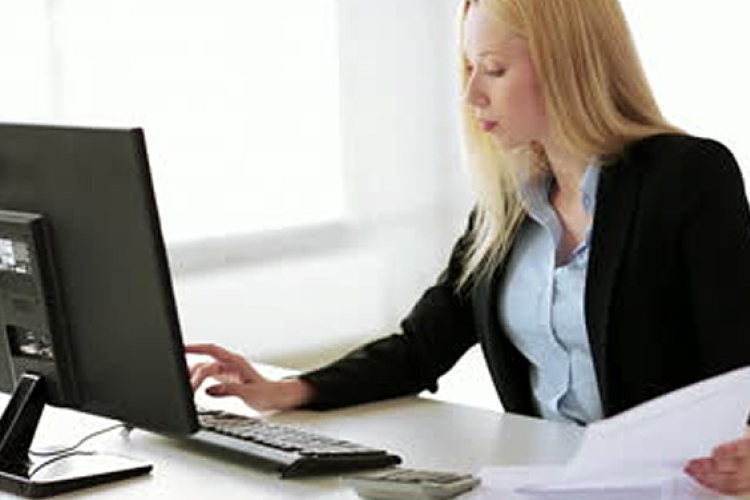 Kérje a NAV segítségét, éljen az egyszerűsített bevallás lehetőségével