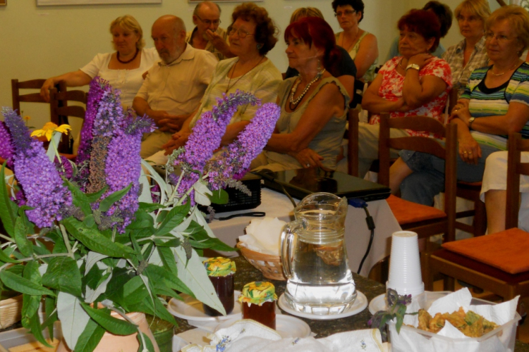 Az ínségnövényekről a Herbáriumban