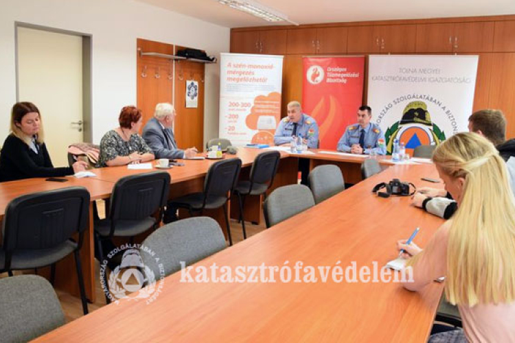A fűtési szezon veszélyeire hívta fel a figyelmet a Tolna Megyei Katasztrófavédelmi Igazgatóság