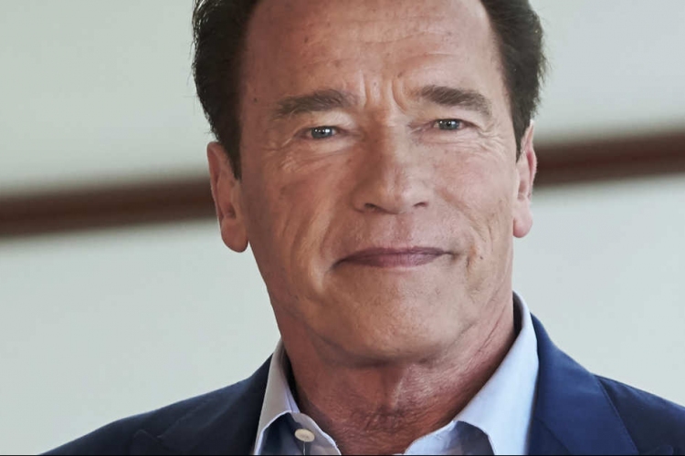Sürgősségi szívműtéten esett át Arnold Schwarzenegger