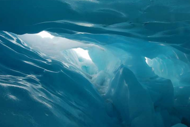 Hatalmas vízfolyásokat találtak az Antarktisz jégtábláinak alsó részében