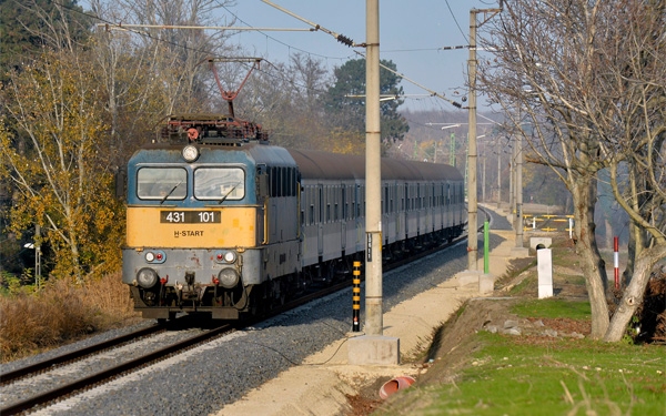 A Dombóvár-Kaposvár közötti vasútvonal 9,7 milliárd forintból újult meg