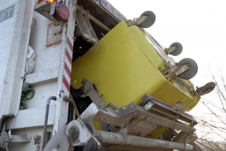 Kéthetente szállítják el a szelektív hulladékot Dombóváron