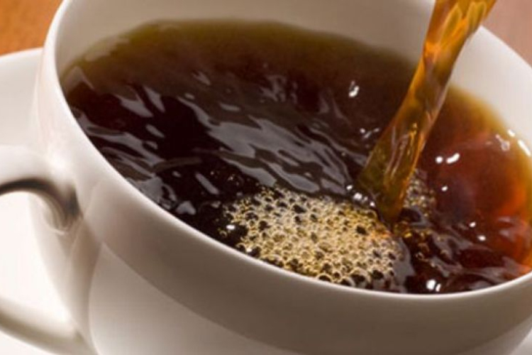 Hogyan mentheti meg a kávé fogait? 