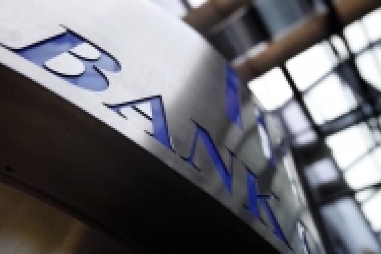 Górcső alatt a banki tájékoztatás