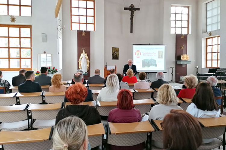 Lukács-nap alkalmából adtak át elismeréseket a Dombóvári Szent Lukács Kórházban