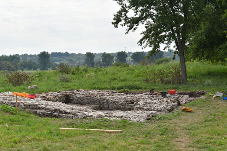A dombóvári Gólyavár feltárása az idei ásatási szezonban újabb ismeretekkel bővítette a vár történetét