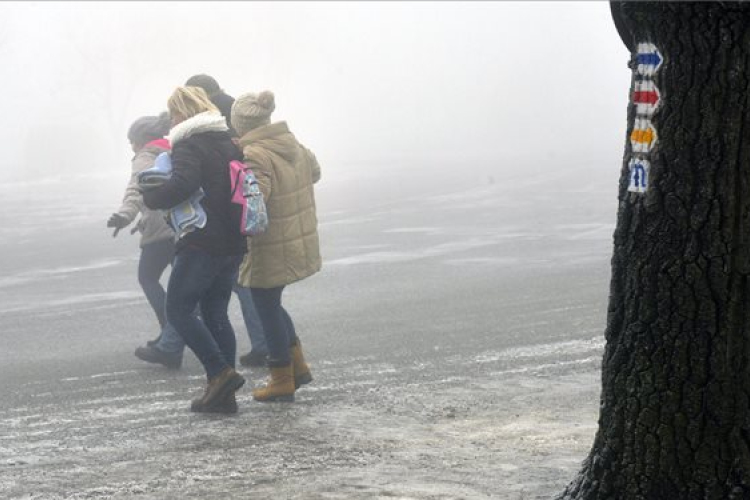 További ónos esőre figyelmeztet a meteorológia