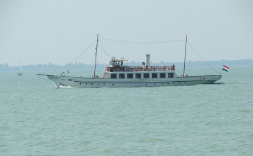 Kedvezményes családi jegyet vezettek be a balatoni hajókon