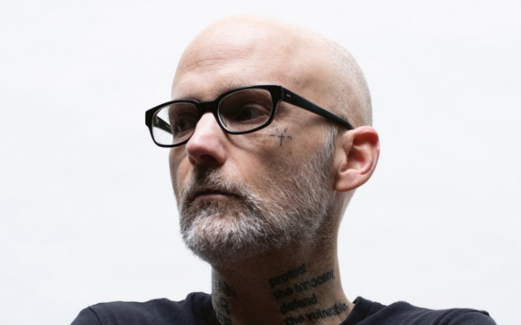 Moby új lemeze a Budapest Art Orchestra közreműködésével készült