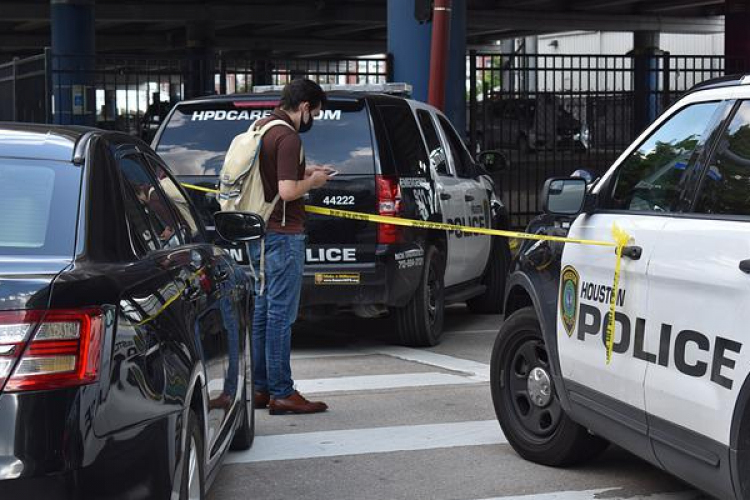 Több halálos áldozata van egy kórházi épületben elkövetett lövöldözésnek az oklahomai Tulsa városában