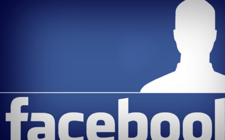 Facebookos sértegetés-3 év börtön jár érte?