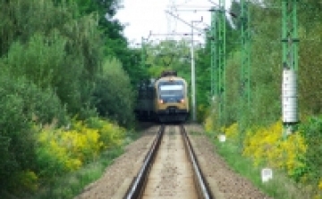 Rekordösszeget emészt fel a Budapest-Esztergom közötti vasútvonal építése