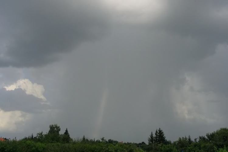 Felhőszakadásra is számítani kell majdnem az egész országban