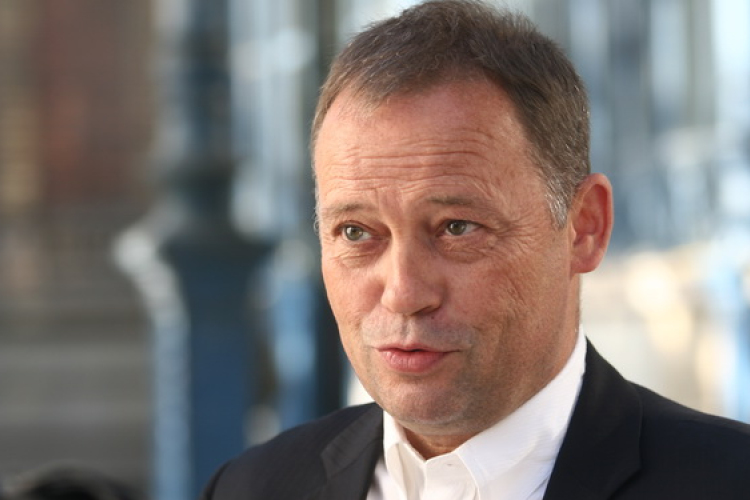 Szanyi: cinikus, zavaros és önkényes Kövér javaslata a büntetésről