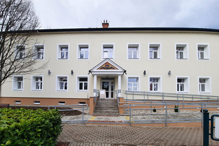 Ünnepi ügyfélfogadási rend a Dombóvári Önkormányzati Hivatalban