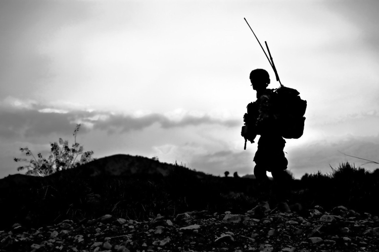 Brit külügyminiszter: háborús bűncselekmények gyanújával kell kivizsgálni az orosz hadsereg tetteit